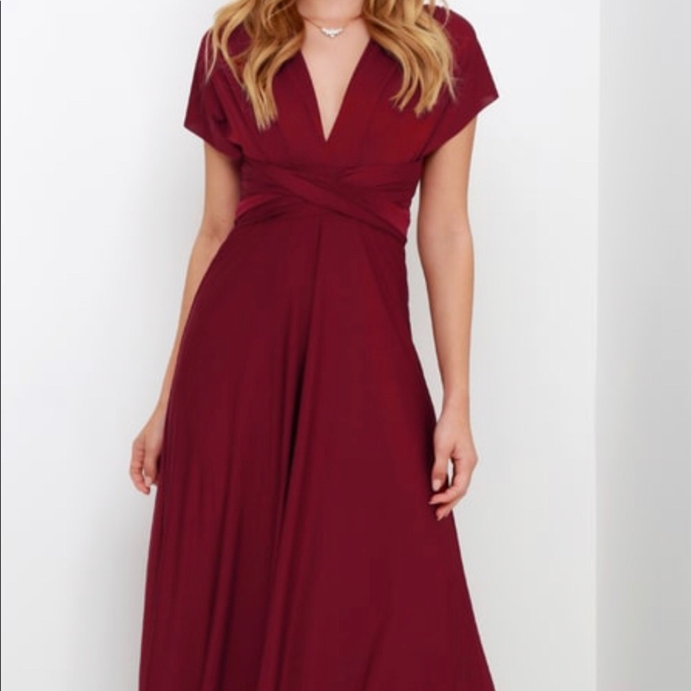 Lulus convertible burgundy dress